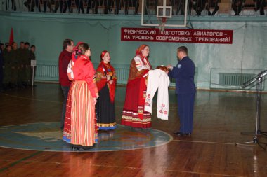 В Тамбове открылся чемпионат военно-воздушных сил по летнему офицерскому троеборью В Тамбове открылся чемпионат военно-воздушных сил по летнему офицерскому троеборью