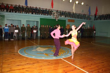 В Тамбове открылся чемпионат военно-воздушных сил по летнему офицерскому троеборью В Тамбове открылся чемпионат военно-воздушных сил по летнему офицерскому троеборью