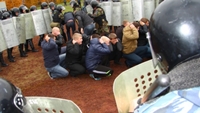 В Тамбове полицейские «ловили» беспокойных футбольных фанатов В Тамбове полицейские «ловили» беспокойных футбольных фанатов