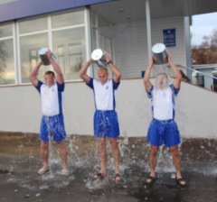       Ice Bucket Challenge