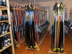 Для тамбовских любителей покататься на лыжах открылся прокат спортивного инвентаря