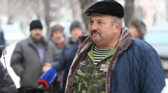 В Мичуринске открыли мемориальную доску подполковнику Сергею Сенину В Мичуринске открыли мемориальную доску подполковнику Сергею Сенину
