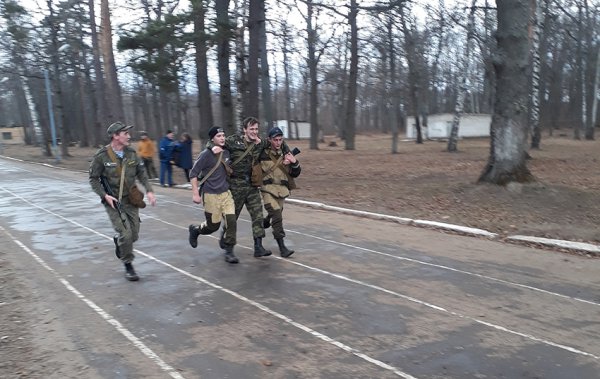 Марш-бросок в память о героях десантниках Марш-бросок в память о героях десантниках