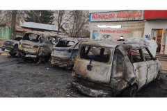 В Тамбове на парковке сгорело четыре автомобиля В Тамбове на парковке сгорело четыре автомобиля