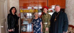 В Мичуринске по случаю годовщины вывода войск из Афганистана организована адресная доставка продуктов питания и подарков В Мичуринске по случаю годовщины вывода войск из Афганистана организована адресная доставка продуктов питания и подарков