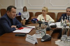 Максим Егоров поблагодарил промышленные предприятия региона за выполнение госзаказа