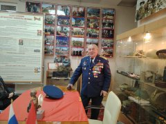 � ���������� �������-����� ������ ���������� ����� ����� �������� ��� ����������