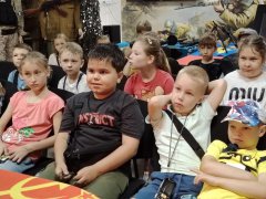 В Мичуринске школьники встретились с ветераном Афганистана в музее Боевой славы В Мичуринске школьники встретились с ветераном Афганистана в музее Боевой славы